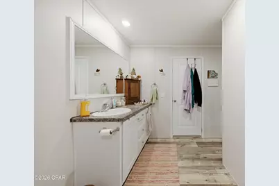 650 Satellite Road, Graceville, FL 32440 - Photo 22