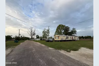 5250 Johns Lane, Marianna, FL 32448 - Photo 8