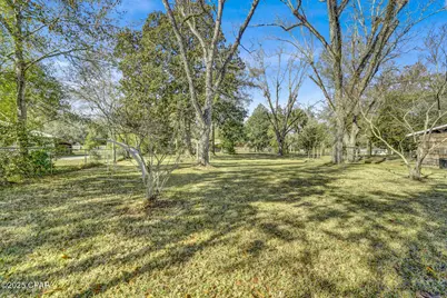 672 Main Street, Chipley, FL 32428 - Photo 18