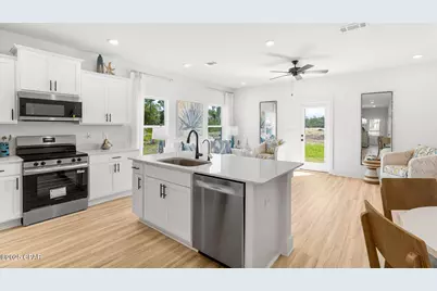 252 Phillips Bluff Avenue, Panama City Beach, FL 32407 - Photo 4