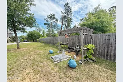 100 S Silver Lake, Marianna, FL 32448 - Photo 28