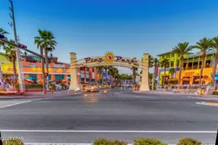 16819 Front Beach, Panama City Beach, FL 32413 - Photo 24