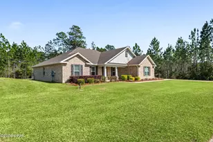 141 Gulf Pines Ct, Freeport, FL 32439 - Photo 2