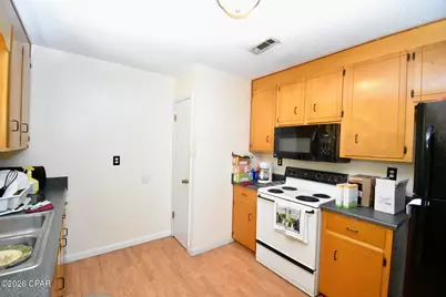 1395 Warren Avenue, Chipley, FL 32428 - Photo 8