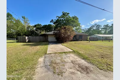 1395 Warren Avenue, Chipley, FL 32428 - Photo 1