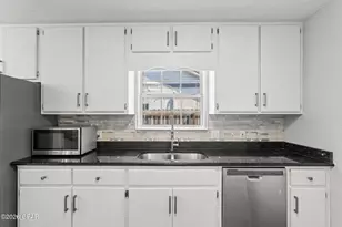 2746 Ravenwood Ct, Lynn Haven, FL 32444 - Photo 8