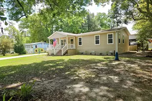 140 Donna S Pl, Wewahitchka, FL 32465 - Photo 6