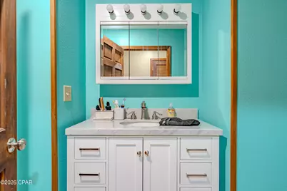 2089 Pike Pond Road, Alford, FL 32420 - Photo 14