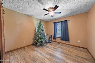 2089 Pike Pond Rd, Alford, FL 32420 - Photo 16