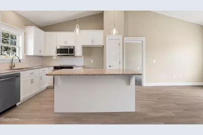3215 E 2nd Plaza, Panama City, FL 32404 - Photo 6