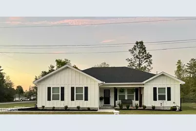 3881 Merger Drive, Chipley, FL 32428 - Photo 1