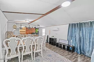 17123 Norma Ln, Fountain, FL 32438 - Photo 8