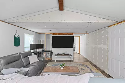 17123 Norma Lane, Fountain, FL 32438 - Photo 10