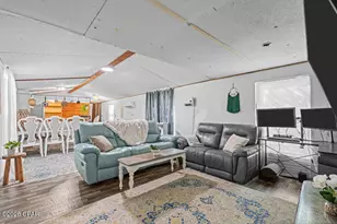 17123 Norma Ln, Fountain, FL 32438 - Photo 6