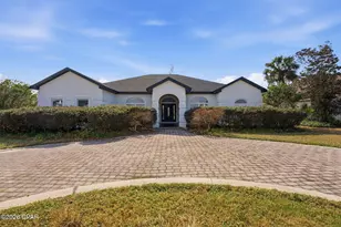 3244 Country Club Dr, Lynn Haven, FL 32444 - Photo 2