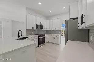 3244 Country Club Dr, Lynn Haven, FL 32444 - Photo 6