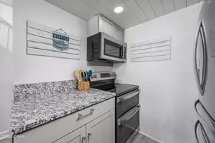 17709 Front Beach Rd, Panama City Beach, FL 32413 - Photo 10