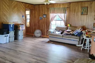 25414 Evans St, Altha, FL 32421 - Photo 4