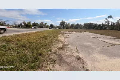 7415 Highway 77, Southport, FL 32409 - Photo 2