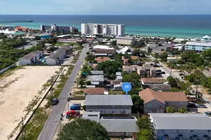 612 Laurel St, Panama City Beach, FL 32407 - Photo 4