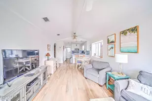 154 Gulf Dr, Panama City Beach, FL 32408 - Photo 6