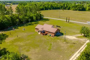 2537 El Bethel Church Rd, Grand Ridge, FL 32442 - Photo 28