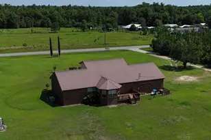 2537 El Bethel Church Rd, Grand Ridge, FL 32442 - Photo 30