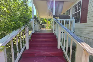 7883 Paula St, Sneads, FL 32460 - Photo 4