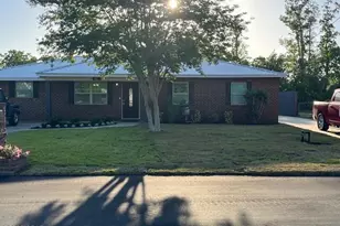 810 Alabama Ave, Lynn Haven, FL 32444 - Photo 2