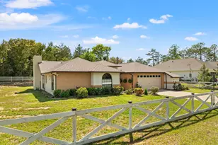2199 Sunny Hills Blvd, Chipley, FL 32428 - Photo 2