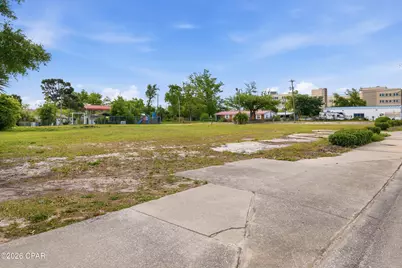726 Mlk Boulevard, Panama City, FL 32401 - Photo 2