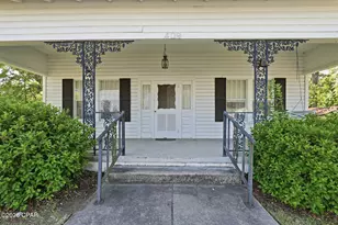 409 S Depot St, Bonifay, FL 32425 - Photo 6