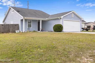 3008 E Nowell Ct, Panama City, FL 32405 - Photo 2