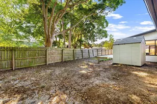 902 Laurel Oak Ln, Panama City, FL 32408 - Photo 42