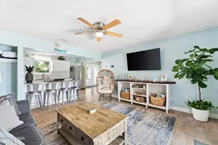 3942 Ocean View Dr, Panama City, FL 32408 - Photo 8