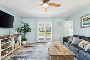 3942 Ocean View Dr, Panama City, FL 32408 - Photo 6