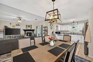 1113 N Haven Cir, Lynn Haven, FL 32444 - Photo 12