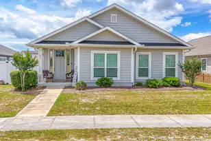 103 Blue Heron Ln, Panama City, FL 32404 - Photo 2