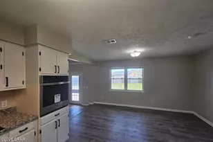618 Gabriel St, Panama City, FL 32405 - Photo 12