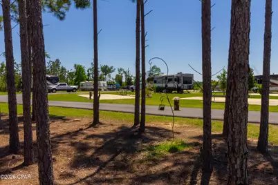 639 Plymouth Loop, Marianna, FL 32448 - Photo 16