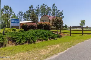 639 Plymouth Loop, Marianna, FL 32448 - Photo 1
