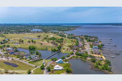 1918 Country Club Drive, Lynn Haven, FL 32444 - Photo 86