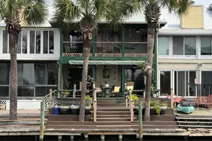 1227 Capri Dr, Panama City, FL 32405 - Photo 2