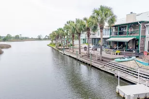 1227 Capri Dr, Panama City, FL 32405 - Photo 2