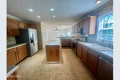7515 Jefferson Avenue, Southport, FL 32409 - Photo 8