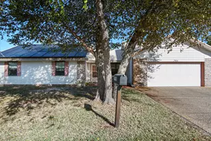 2904 Gallagher Dr, Panama City, FL 32405 - Photo 1