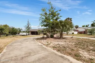 1803 E 9th St, Lynn Haven, FL 32444 - Photo 4
