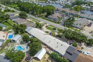 8504 N Lagoon Dr, Panama City, FL 32408 - Photo 36