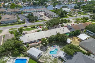 8504 N Lagoon Dr, Panama City, FL 32408 - Photo 26