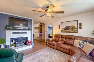 15356 SW Faircloth Rd, Blountstown, FL 32424 - Photo 2
